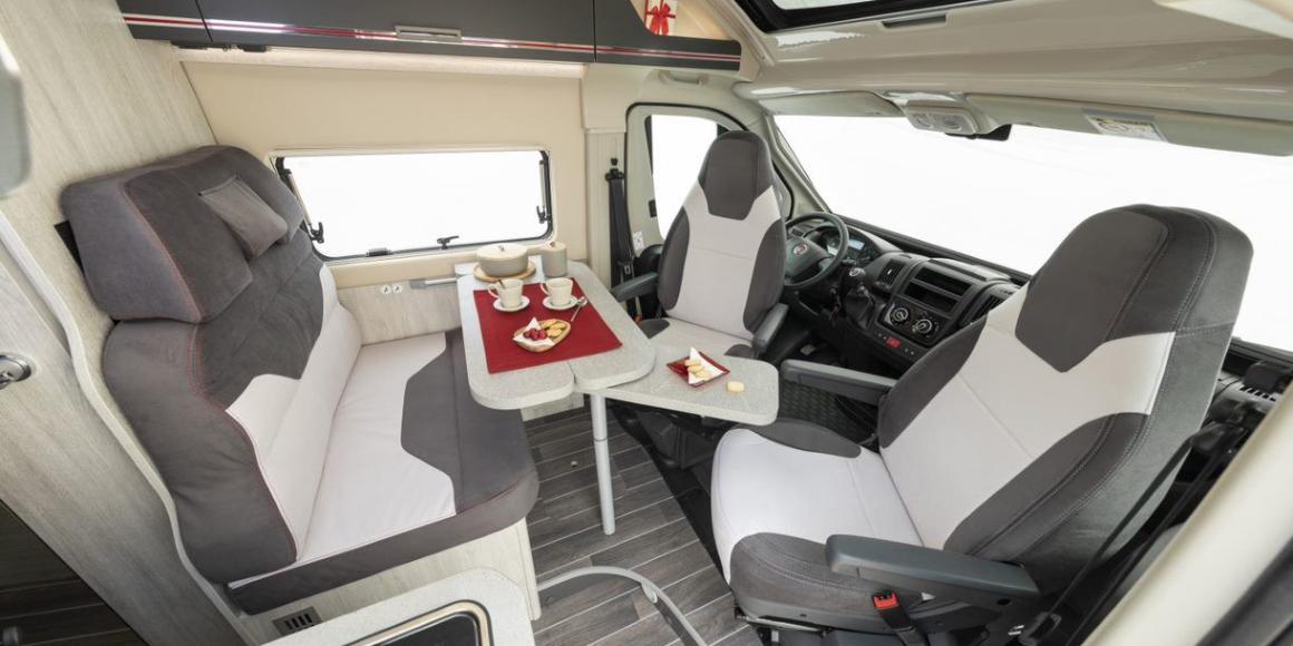 Wohnmobil "Katja" viel Platz im Sitzbereich